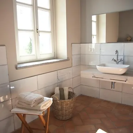 Cascina San Giorgio * Valenza